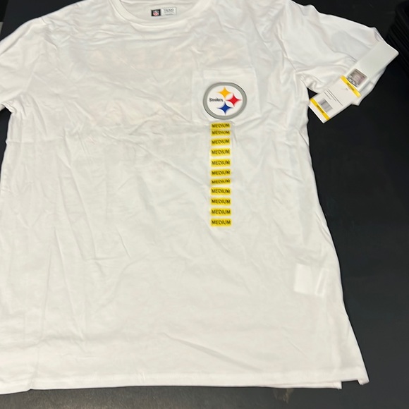 NFL Steelers shirt size medium tag women’s size sparkles on the backsss - Picture 1 of 5
